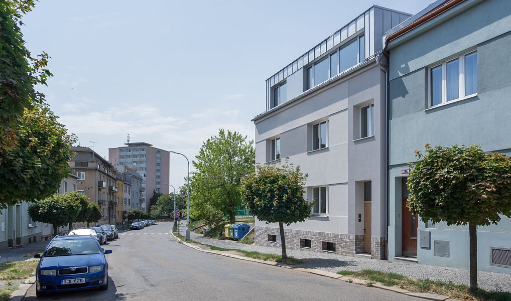 Prodej bytu 2+1 76 m², Slaný – náhled fotky 30