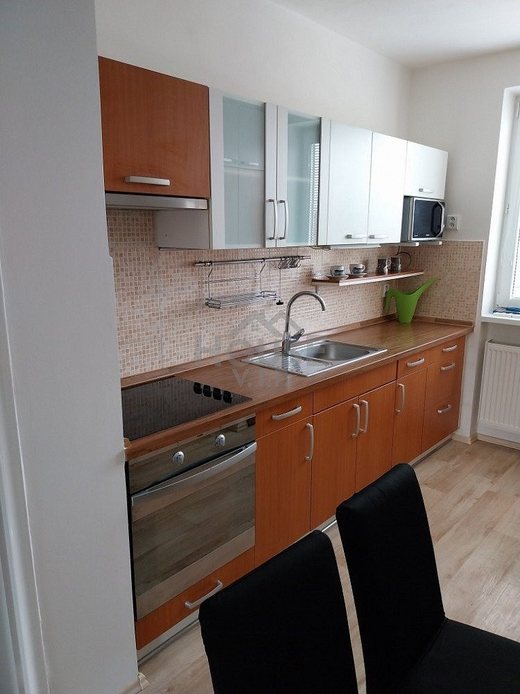 Prodej bytu 3+1 87 m² — photo 2