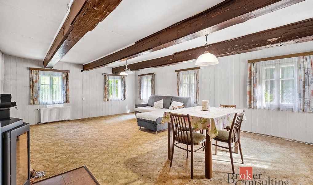 Prodej domu 220 m² s pozemkem 2 750 m², Dolní Podluží – náhled fotky 2