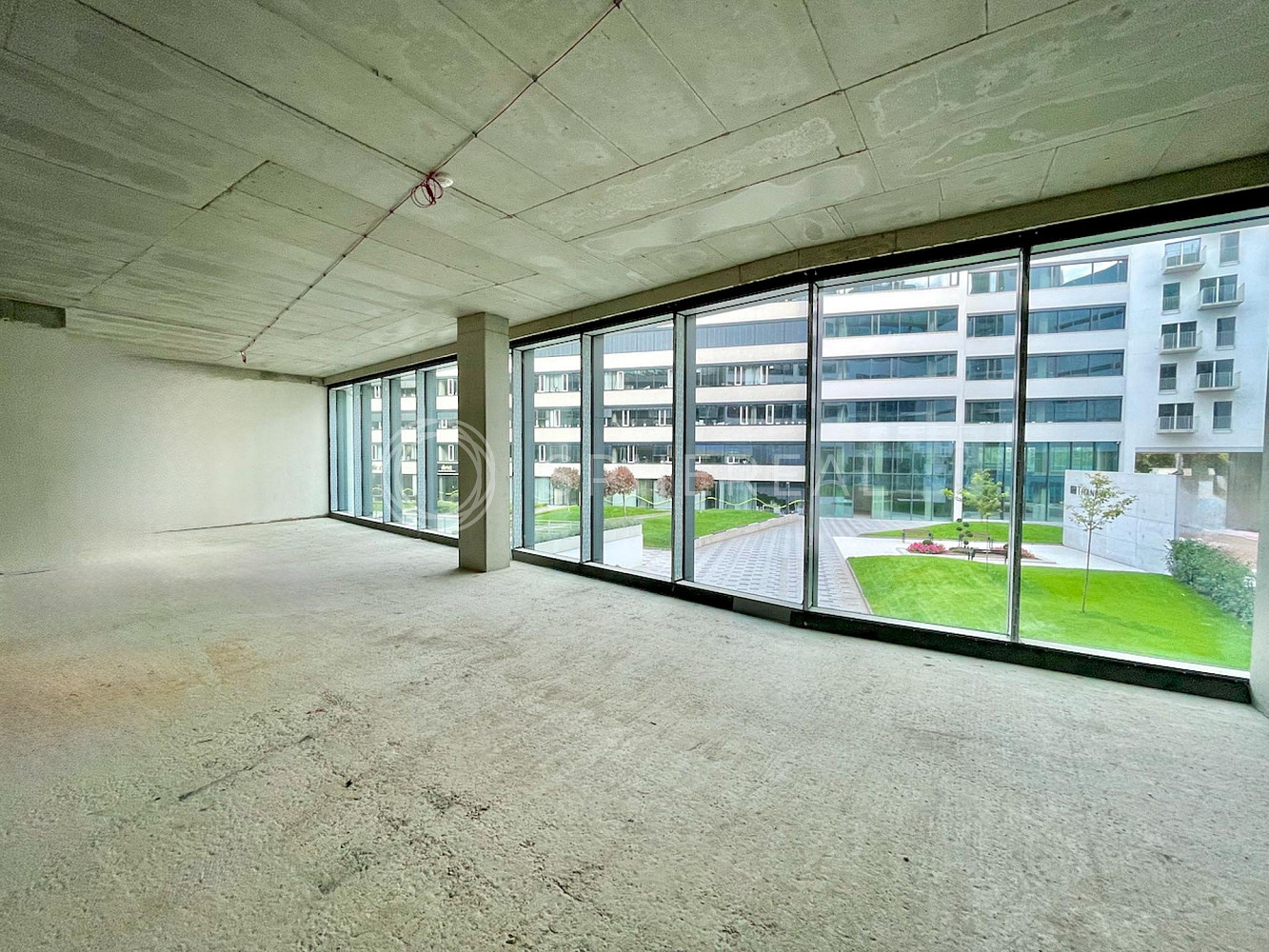Pronájem obchodních prostor 310 m² — photo 5