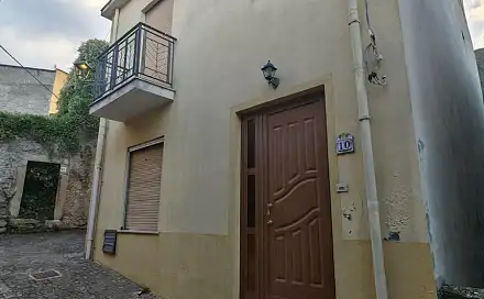 Prodej domu 115 m² s pozemkem 115 m², Rodì Milici, region Sicílie, Itálie