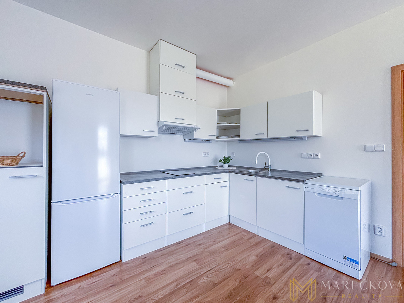 Pronájem bytu 2+kk 52 m² — photo 4