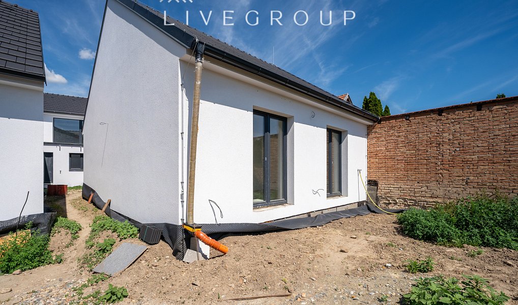 Prodej domu 214 m² s pozemkem 485 m², Pouzdřany – náhled fotky 10