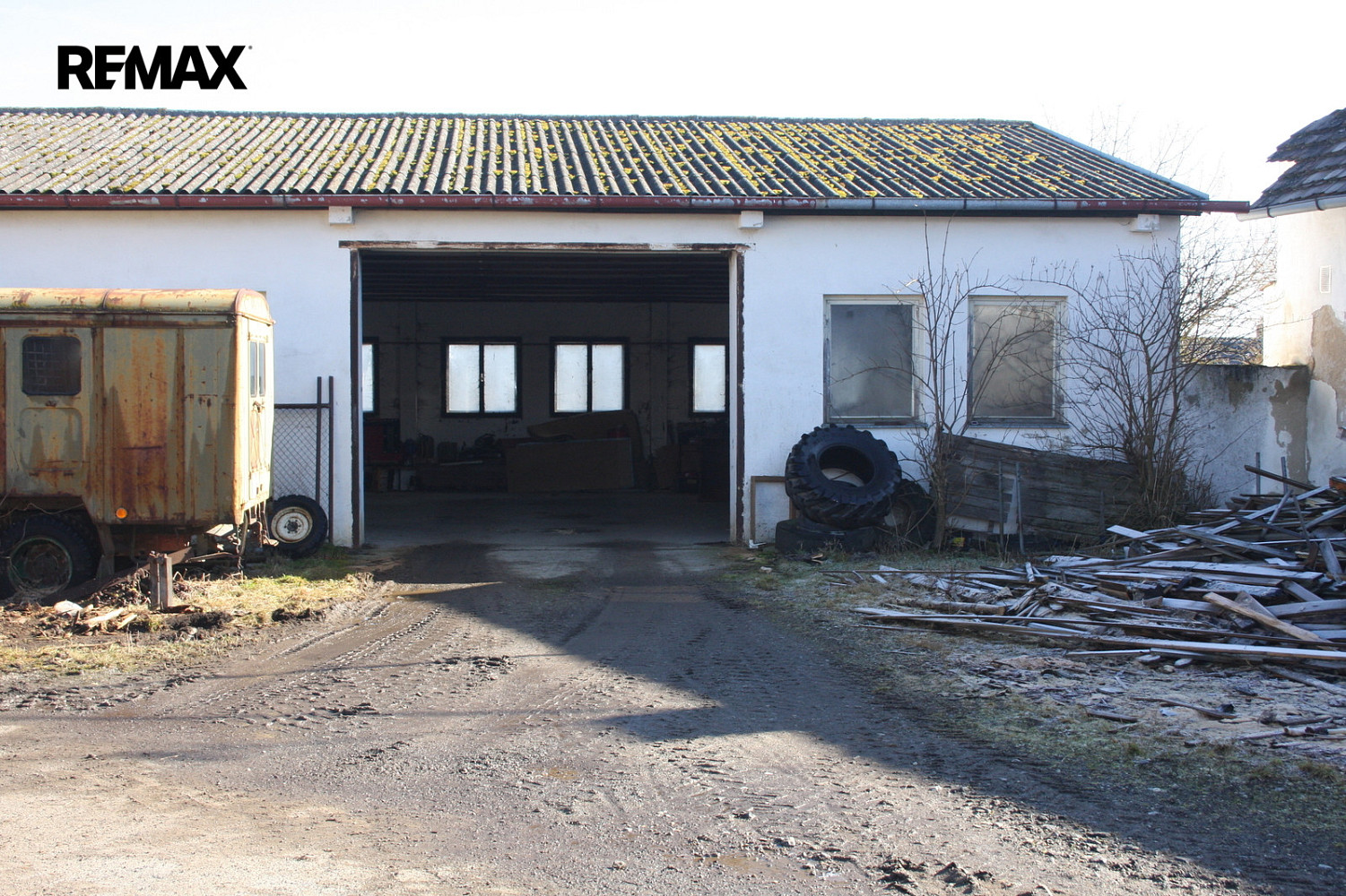 Pronájem komerčního objektu (jiného typu) 430 m² – fotografie 2