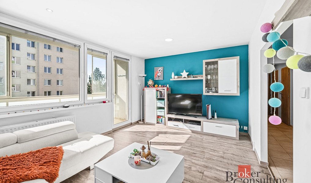 Prodej bytu 3+1 70 m², Dobřany – náhled fotky 6