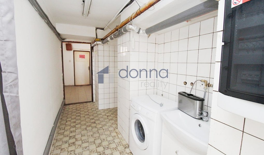Pronájem obchodních prostor 120 m², Praha – náhled fotky 8