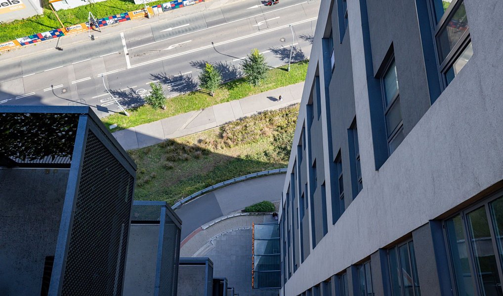 Prodej bytu 1+kk 33 m², Praha – náhled fotky 8