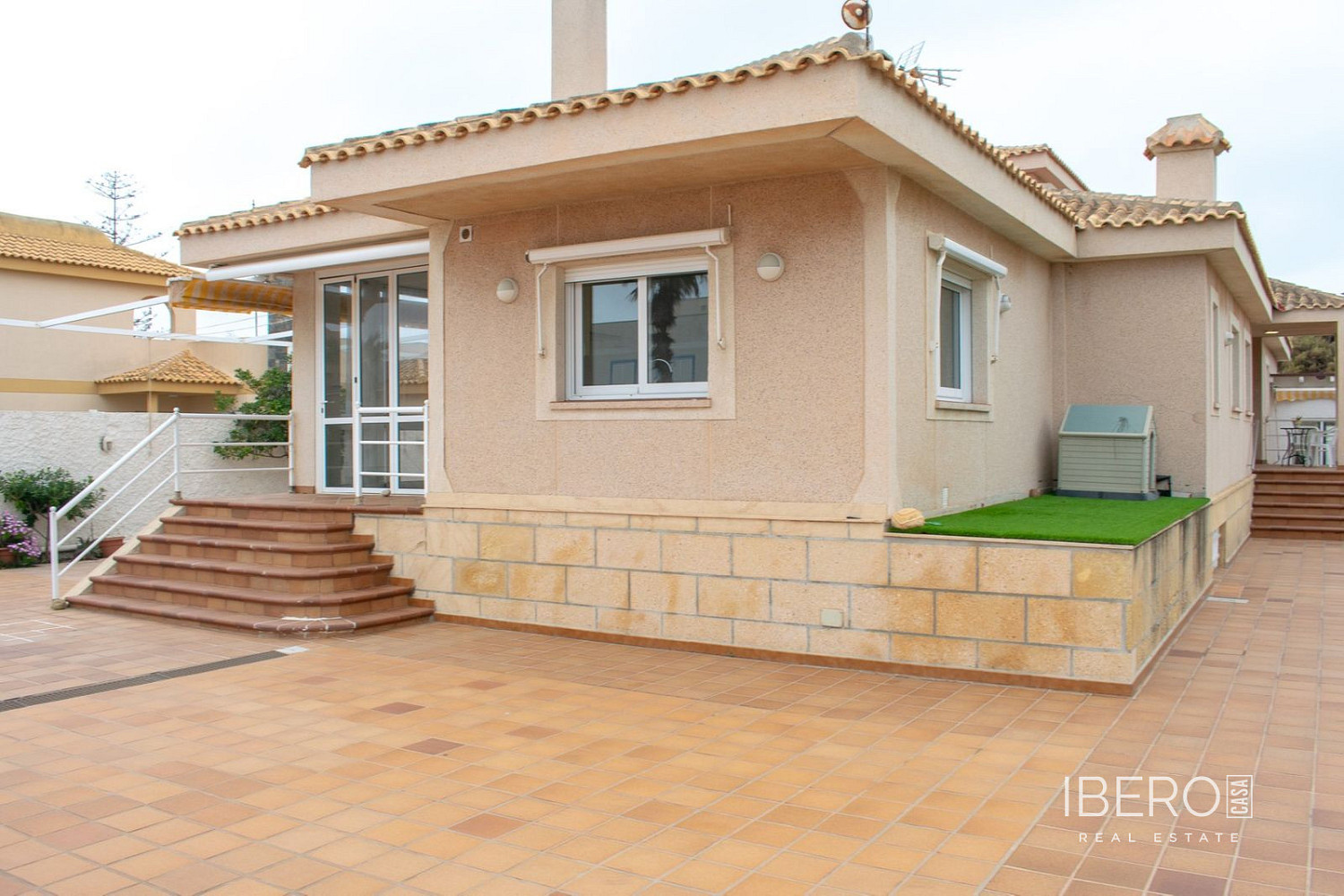 Prodej domu 521 m² s pozemkem 791 m²