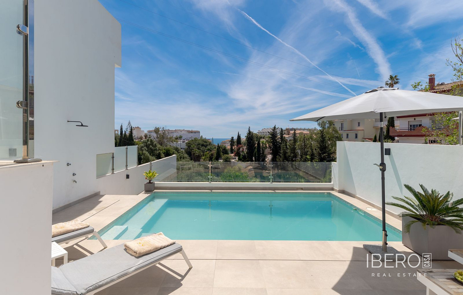 Prodej domu 183 m² s pozemkem 62 m²