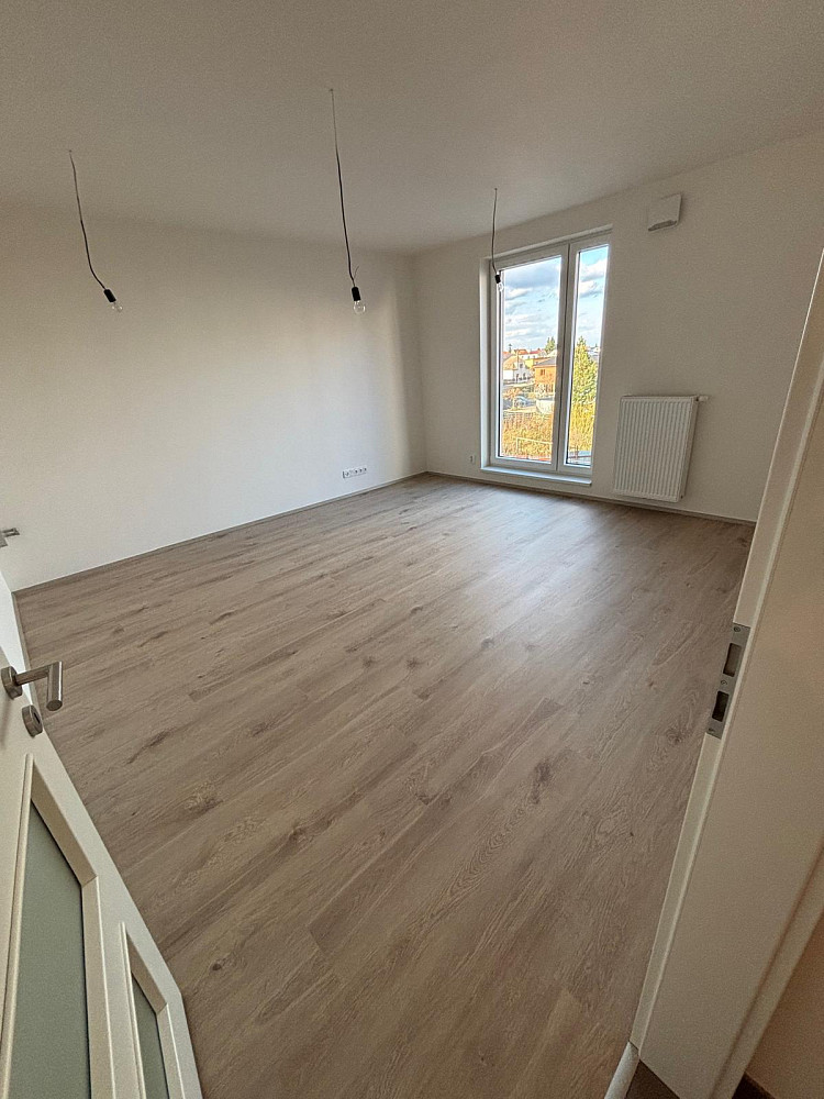 Pronájem bytu 3+kk 60 m² – fotografie 3