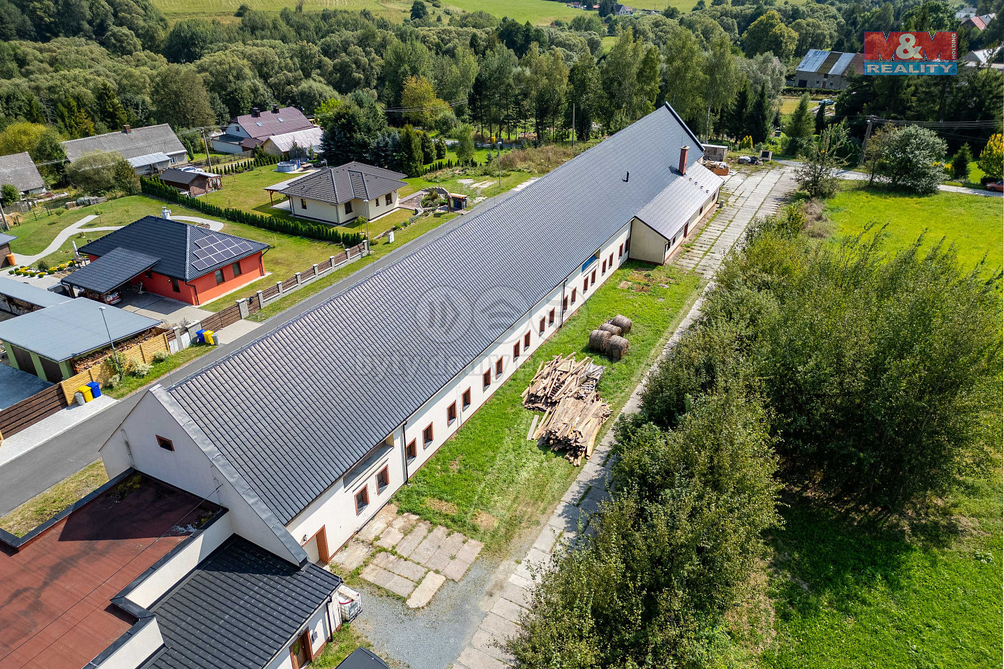 Prodej výrobních prostor 2 000 m² — photo 4