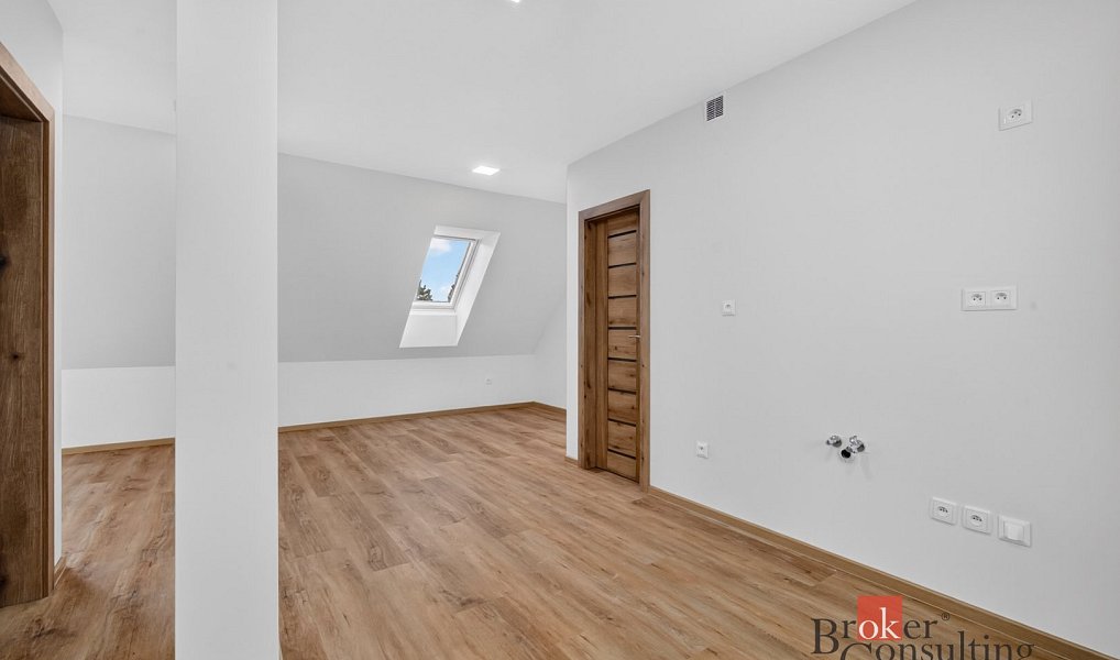 Prodej bytu 1+kk 49 m², Valtice – náhled fotky 10