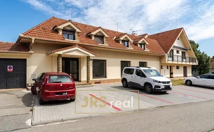 Pronájem kanceláře 180 m², Velké Pavlovice, okres Břeclav