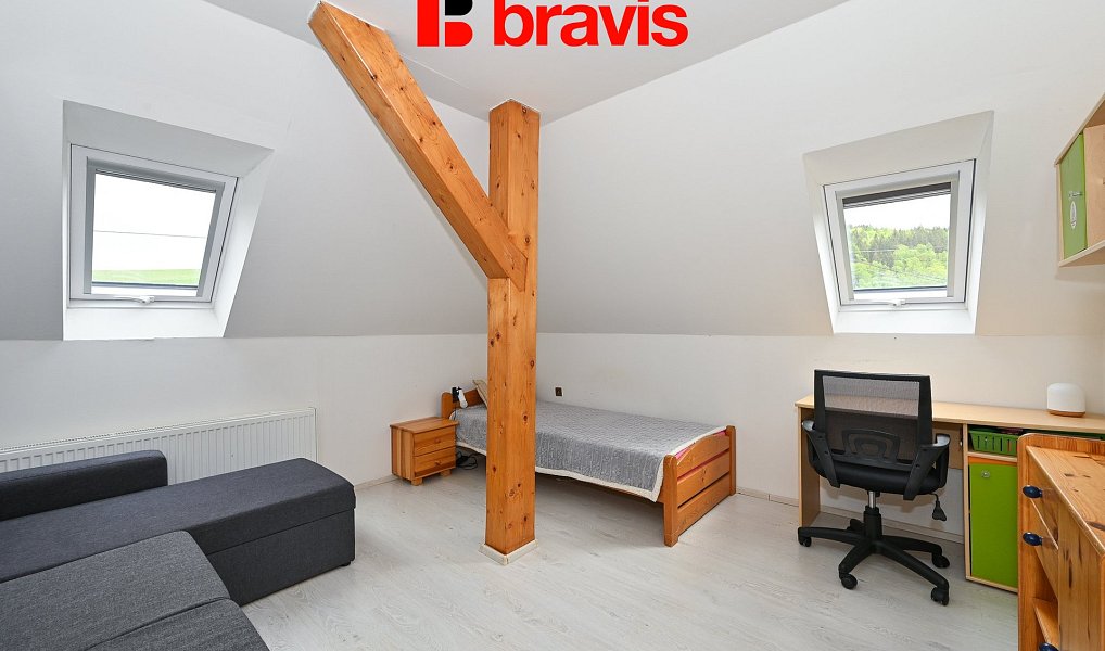 Prodej ubytovacího objektu 402 m², Staré Město – náhled fotky 17