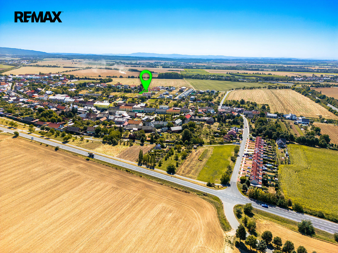Prodej stavebního pozemku 1 235 m²