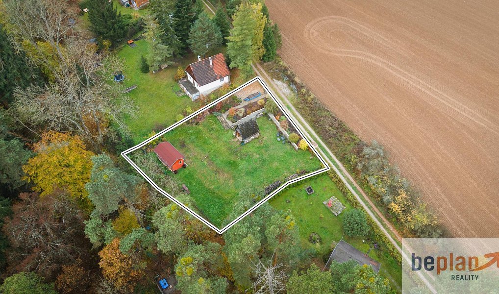 Prodej zahrady 951 m², Chyňava – náhled fotky 4