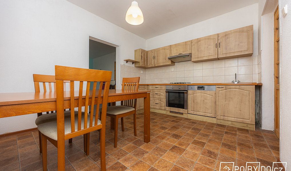 Prodej domu 184 m² s pozemkem 976 m², Zbůch – náhled fotky 13