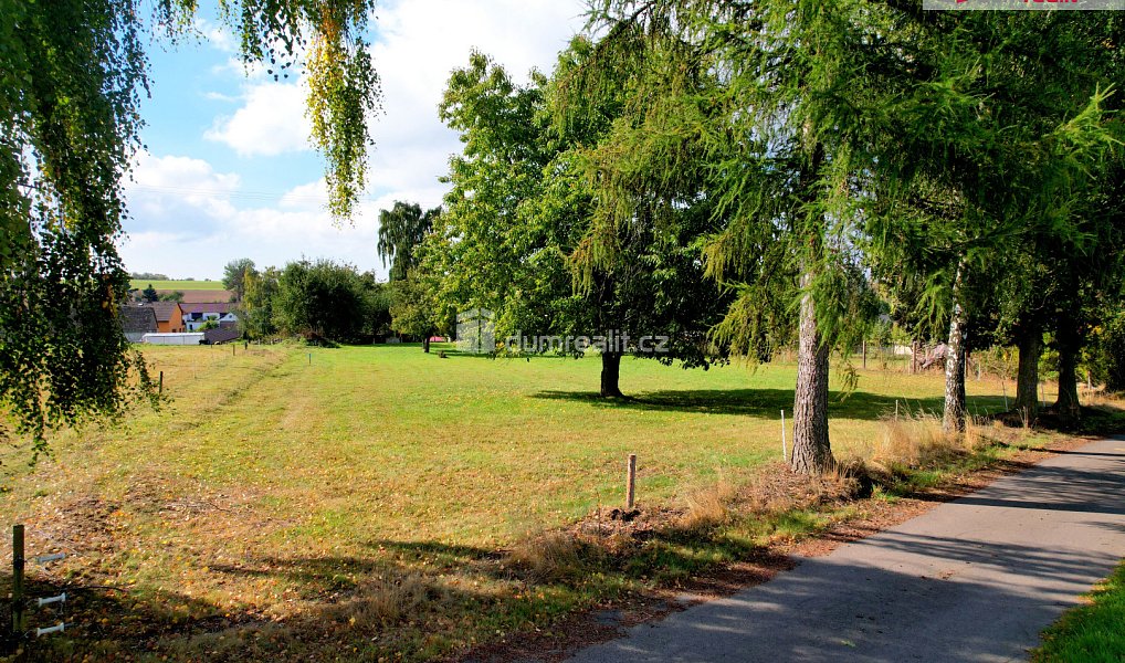 Prodej stavebního pozemku 1 025 m², Psárov – náhled fotky 5