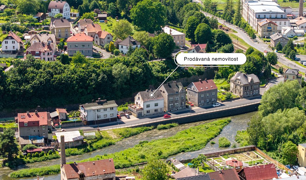 Prodej domu 244 m² s pozemkem 326 m², Benešov nad Ploučnicí – náhled fotky 8
