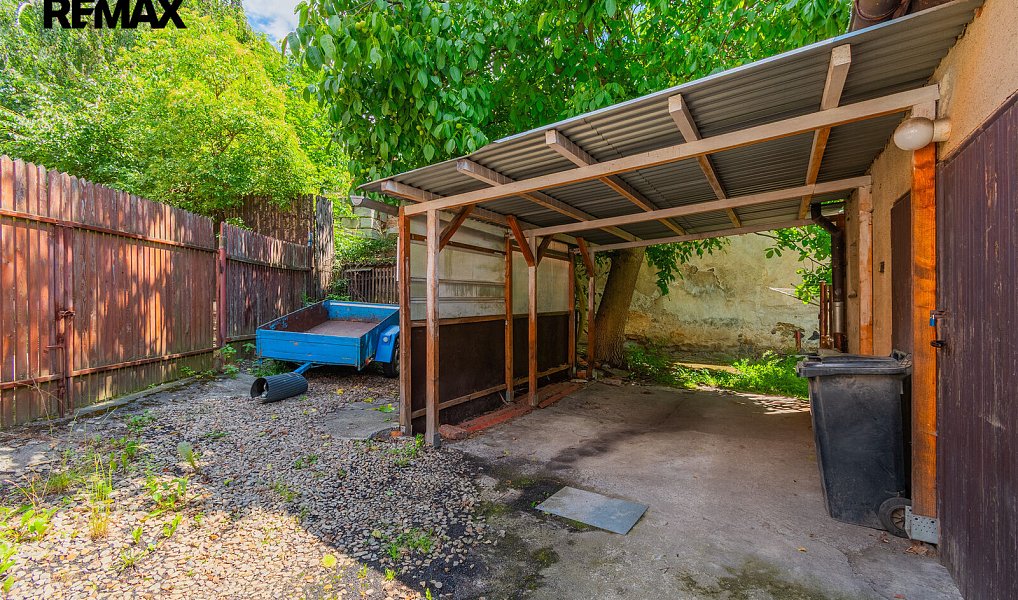Prodej domu 186 m² s pozemkem 390 m², Břasy – náhled fotky 46