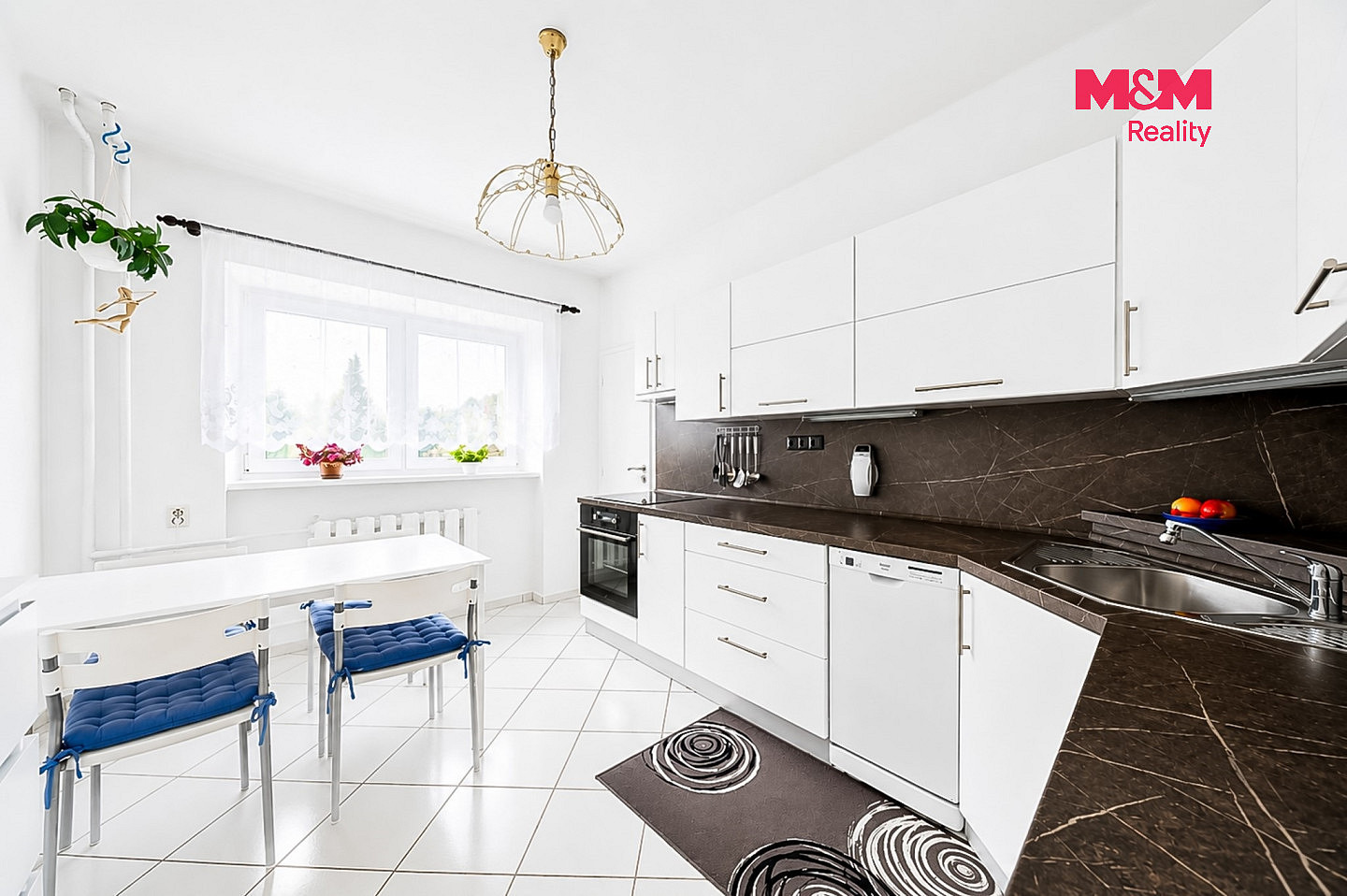 Prodej domu 173 m² s pozemkem 1 251 m² – fotografie 4
