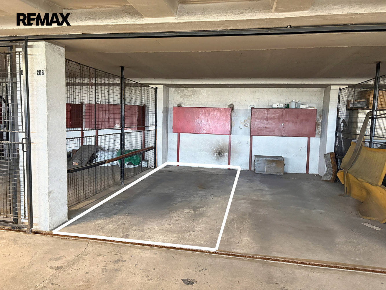 Prodej garážového stání 13 m2, Brno - Královo Pole