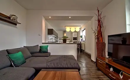 Prodej domu 200 m² s pozemkem 1 880 m², Pesvice, okres Chomutov