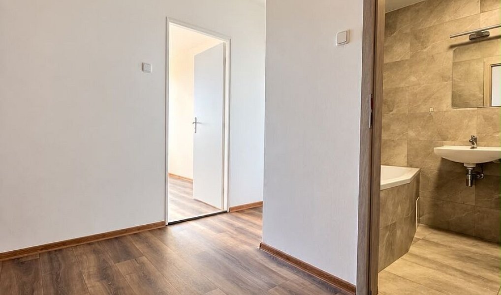 Pronájem bytu 2+kk 40 m², Duchcov – náhled fotky 6