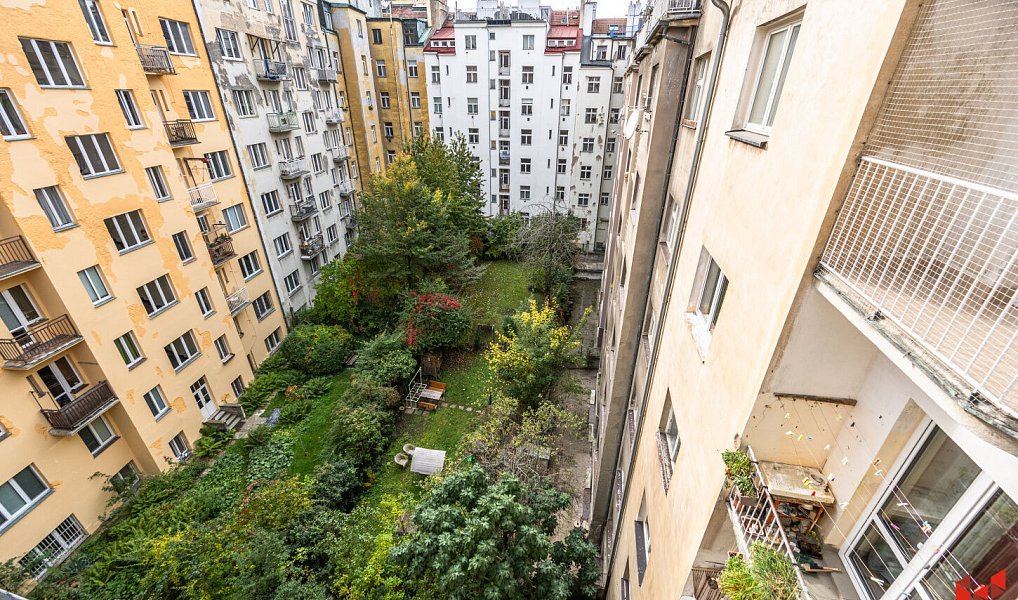 Pronájem bytu 2+kk 44 m², Praha – náhled fotky 8