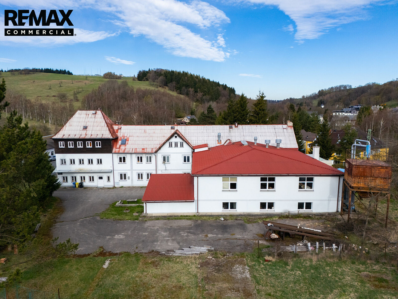 Prodej výrobních prostor 1 337 m²