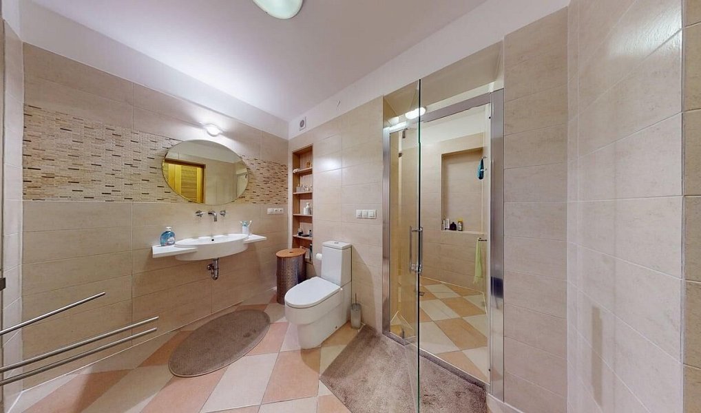 Prodej bytu 2+1 64 m², Karlovy Vary – náhled fotky 11