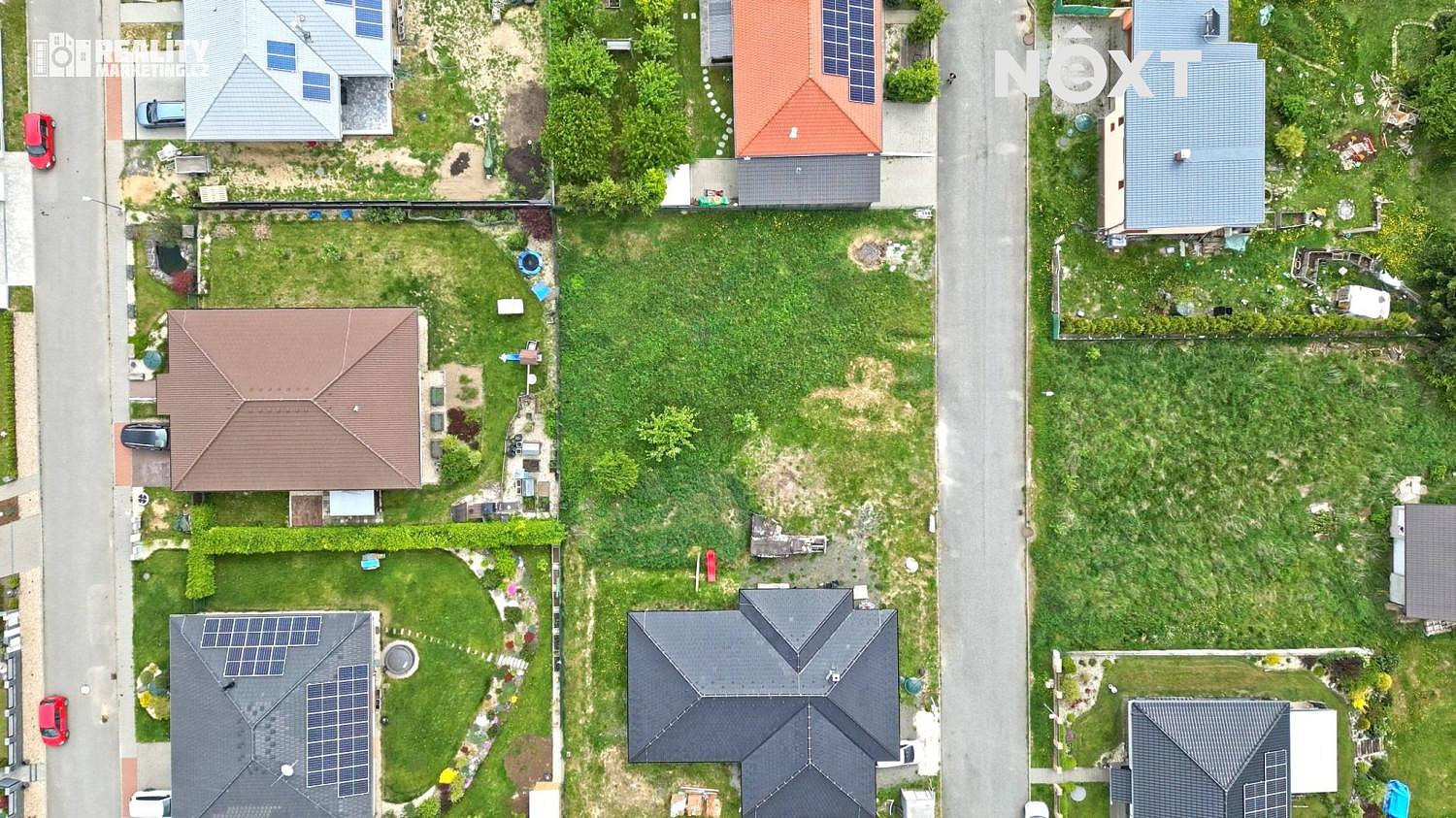 Prodej stavebního pozemku 738 m² – fotografie 3