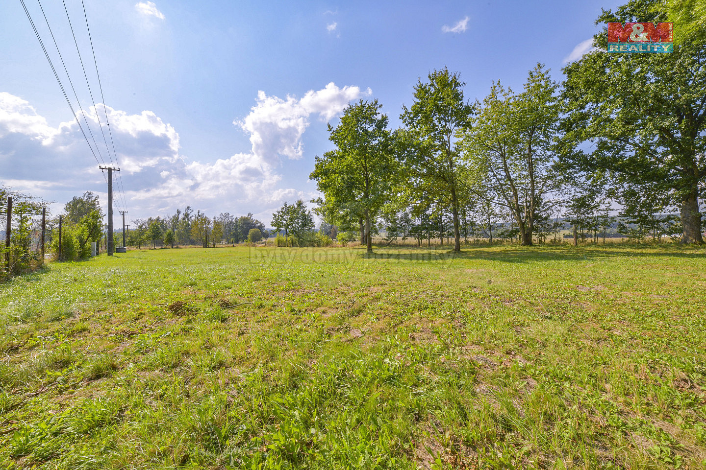 Prodej stavebního pozemku 1 661 m² — photo 2