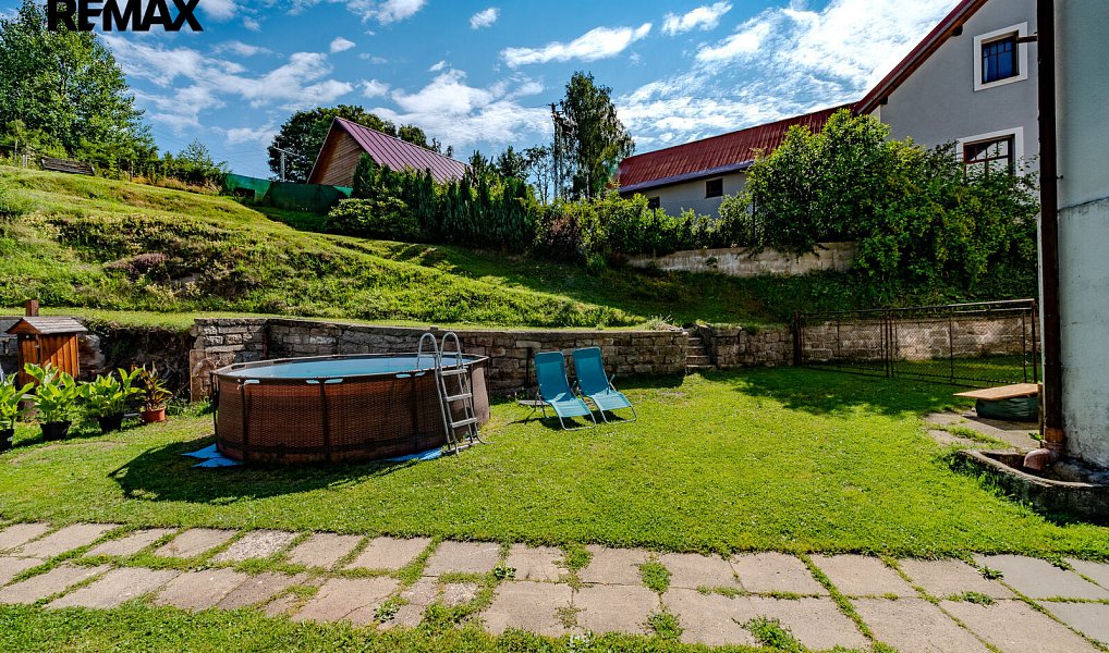 Prodej domu 260 m² s pozemkem 740 m², Tanvald – náhled fotky 33
