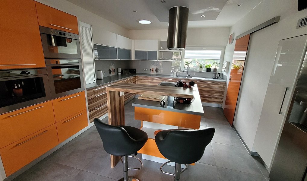 Prodej domu 250 m² s pozemkem 1 717 m², Roudnice nad Labem – náhled fotky 3