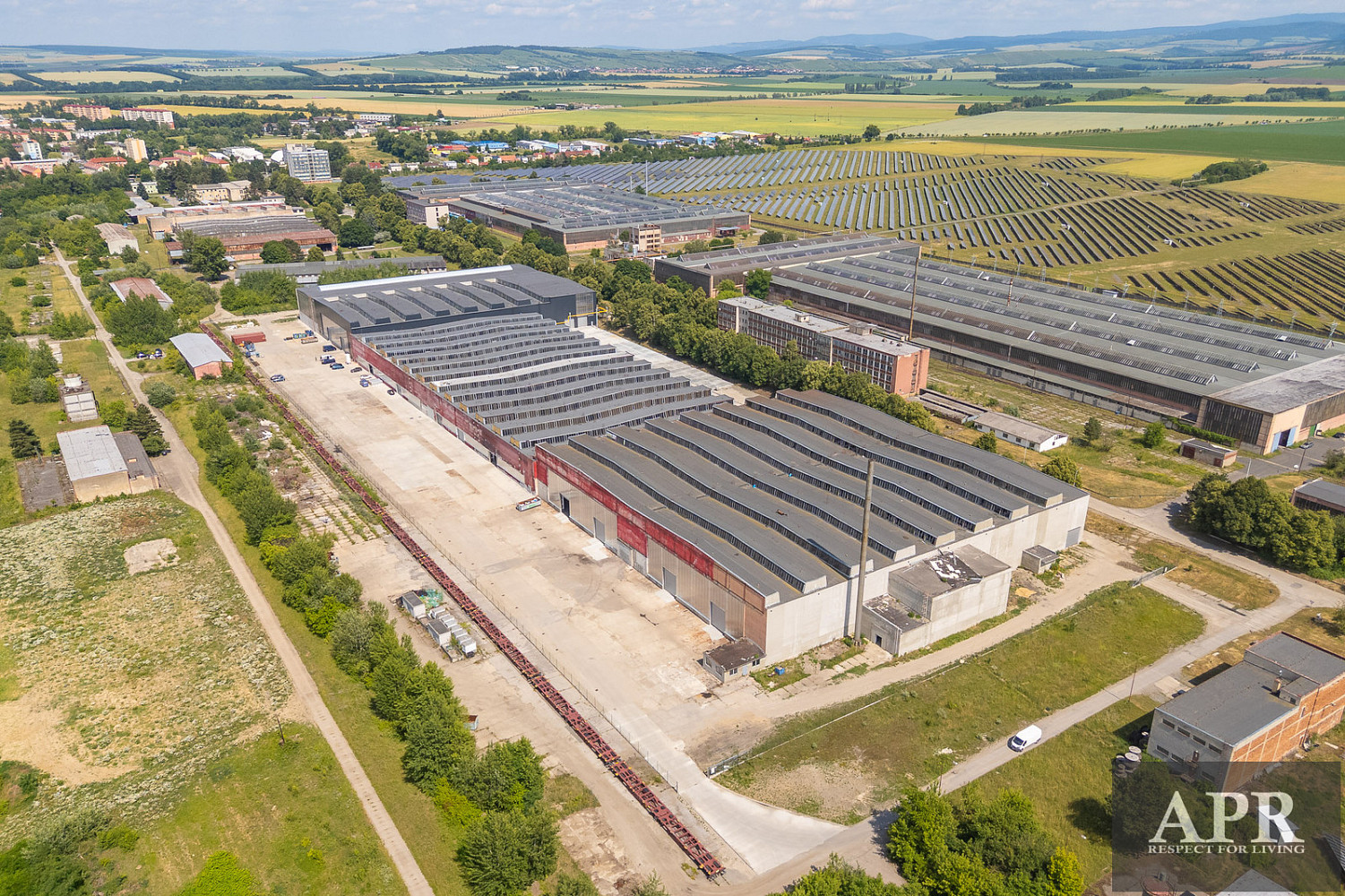 Pronájem skladovacích prostor 2 000 m² – fotografie 2