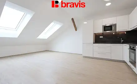 Pronájem bytu 2+kk 62 m²