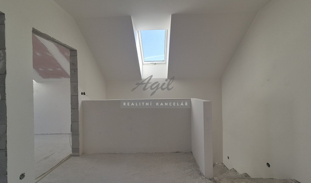 Prodej domu 319 m² s pozemkem 319 m², Slavkov u Brna – náhled fotky 28