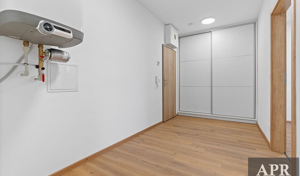 Pronájem bytu 2+1 58 m², Strážnice – náhled fotky 6