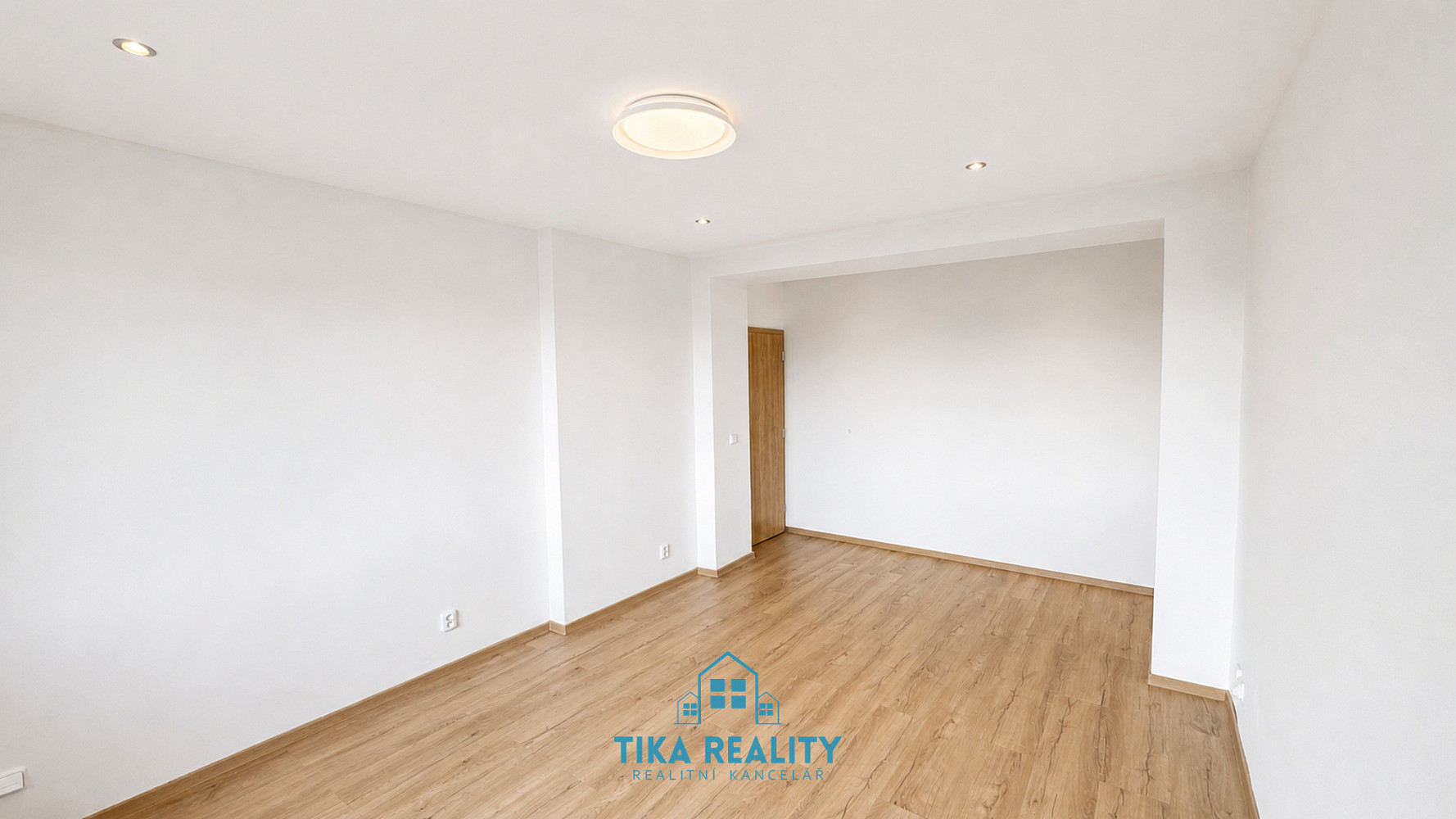 Pronájem bytu 2+1 48 m² – fotografie 4