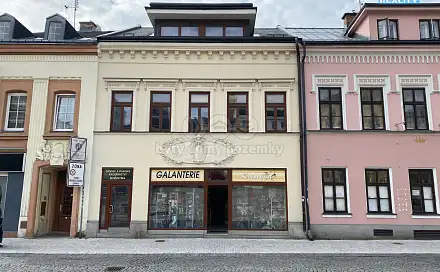 Pronájem obchodních prostor 80 m², Dolní náměstí, Jablonec nad Nisou