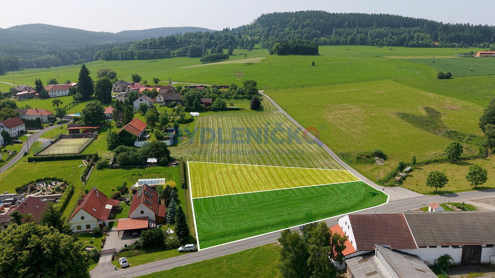 Prodej stavebního pozemku 1 587 m² — photo 4