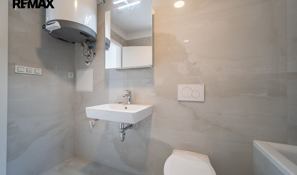 Prodej bytu 3+kk 76 m², Praha – náhled fotky 14