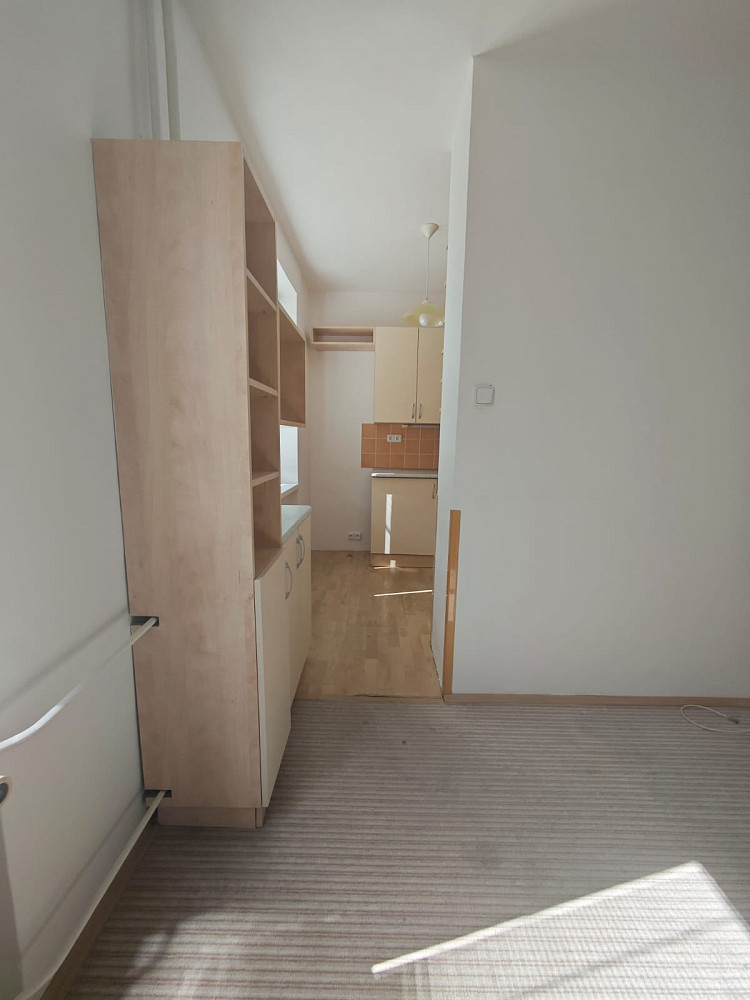 Pronájem bytu 3+1 62 m² – fotografie 2