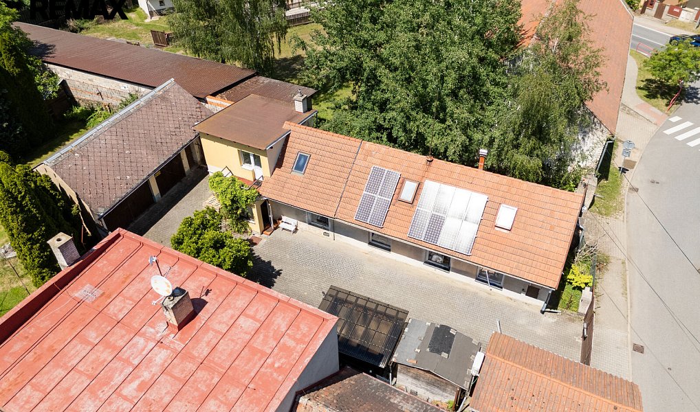 Prodej domu 154 m² s pozemkem 431 m², Jesenice – náhled fotky 6