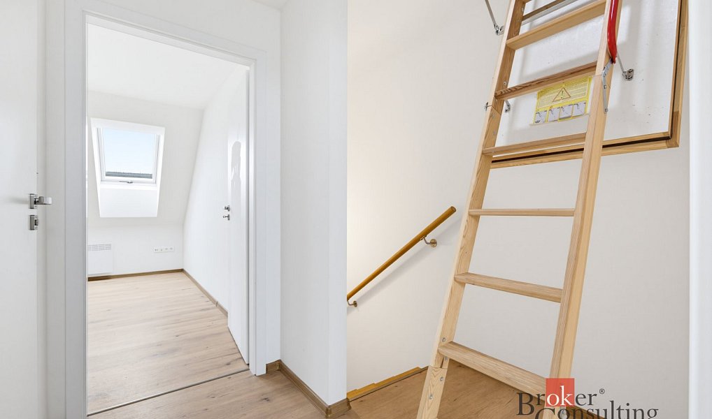 Prodej bytu 3+kk 104 m², Smiřice – náhled fotky 16