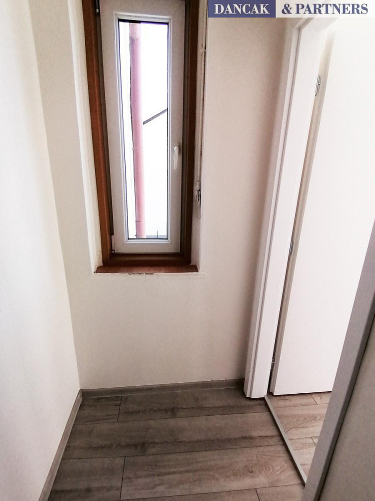 Pronájem bytu 2+kk 53 m² — photo 4