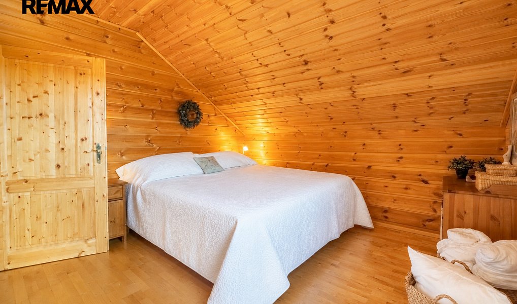 Prodej domu 195 m² s pozemkem 604 m², Loučná pod Klínovcem – náhled fotky 21