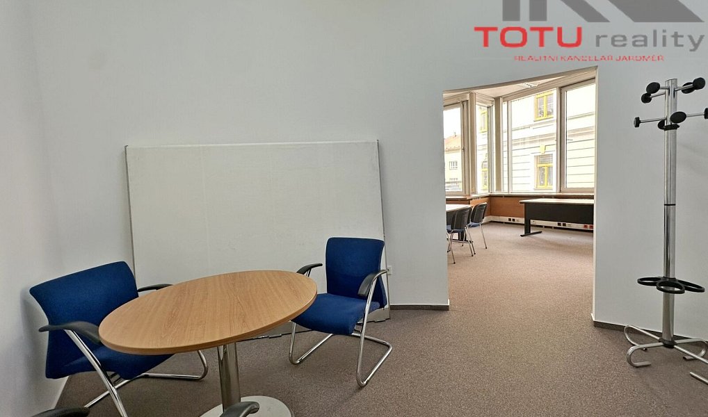 Pronájem kanceláře 71 m², Chrudim – náhled fotky 6