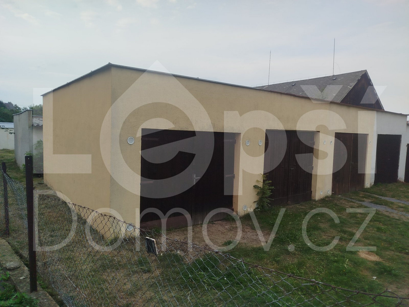 Prodej stavebního pozemku 680 m² – fotografie 5